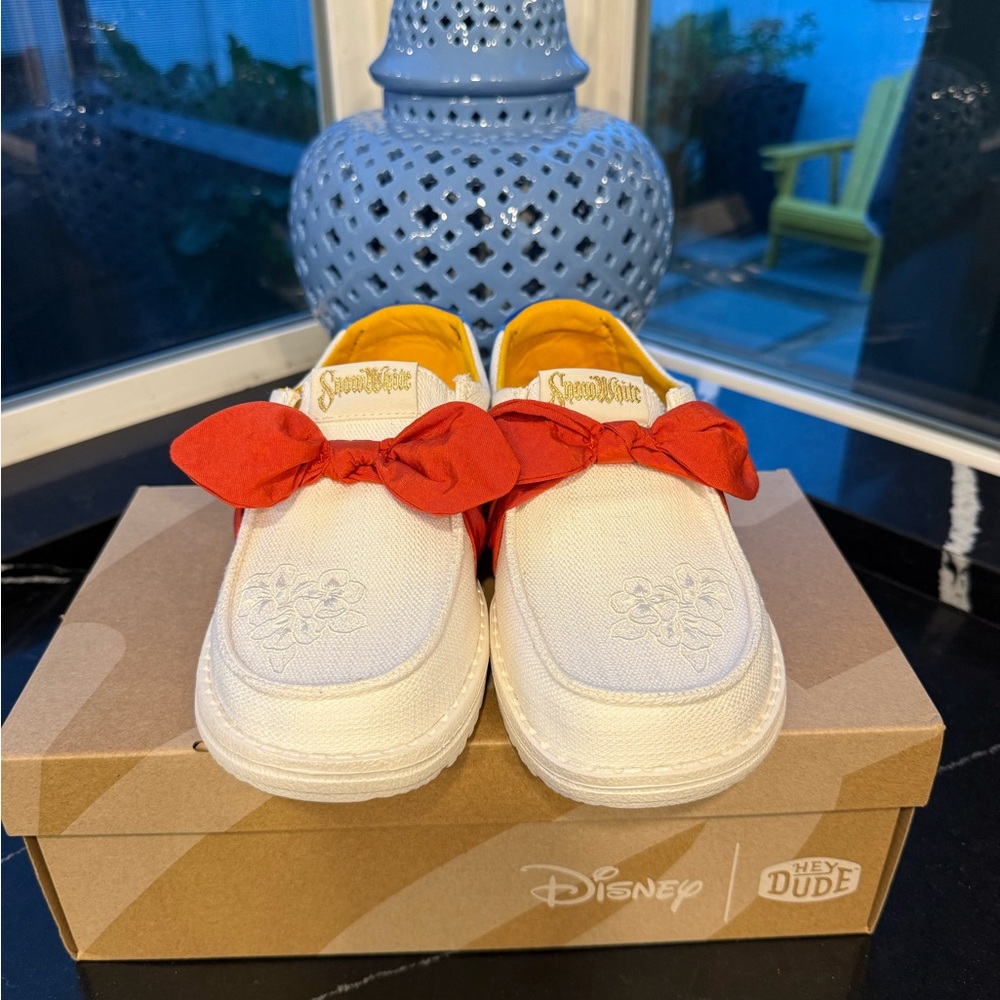 New! Size 6, Hey Dude Women’s Shoes - White and Red